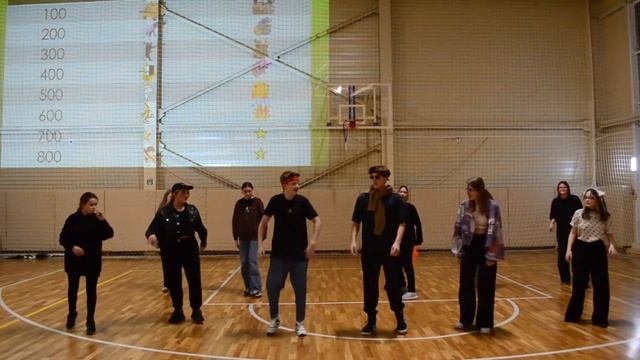 Танцевальный флешмоб / весенняя смена 2022 / 1 отряд смотреть онлайн