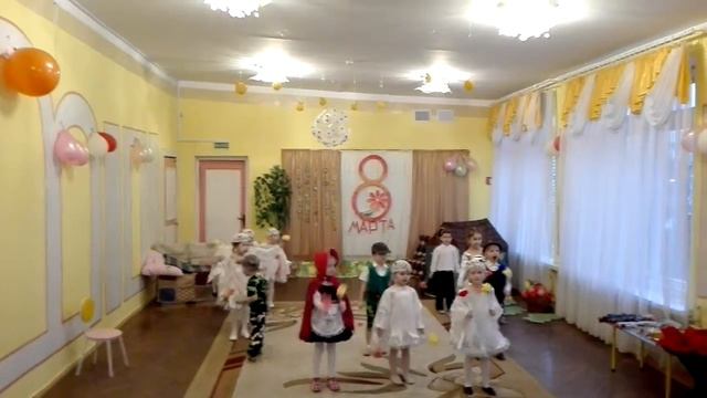 Вход на утренник 8 Марта. смотреть онлайн