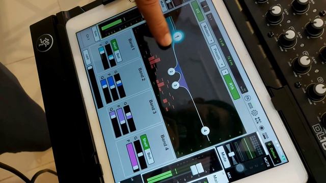 ចំណុចពិសេស√Review mixer mackie DL 1608 Digital by Doctor organ смотреть онлайн