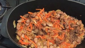 Плов из куриных сердечек. Очень вкусно!