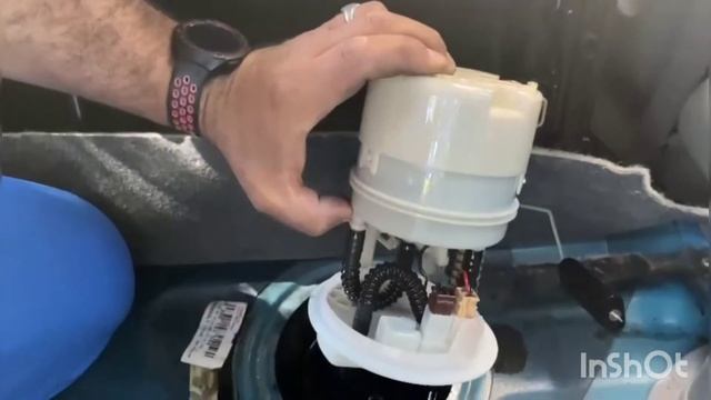 changement pompe à gavage (essence) renault twingo 1 смотреть онлайн