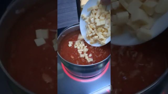 Spaghetti|Tomato sauce. #pasta #spaghetti #tomatoes смотреть онлайн