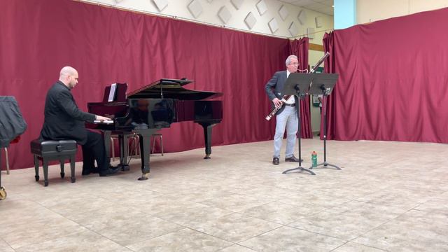 Sonata Alvin Etler Para Fagot y Piano (primer movimiento) смотреть онлайн