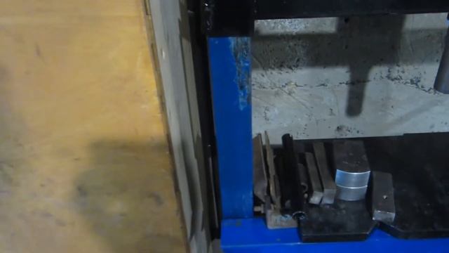 Лучшая самоделка для гаража. Гидравлический пресс смотреть онлайн