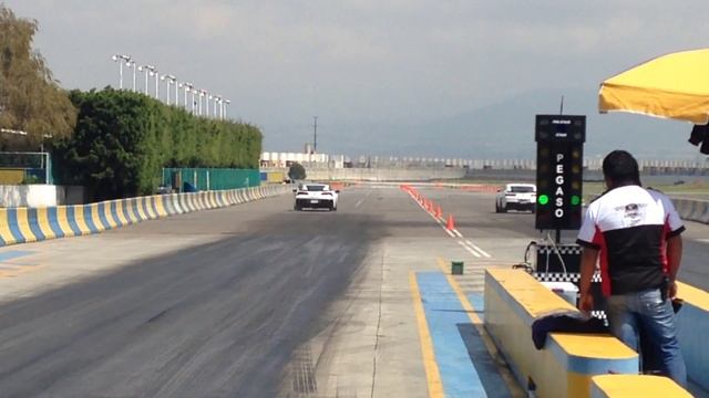 Chevrolet Camaro Vs Chevrolet Corvette 1/4 De Milla Pegaso 27 Sept 2015