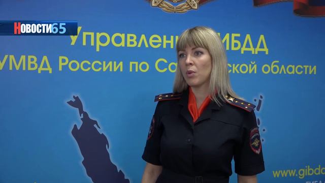 Прежде чем начать движение – пристегнись. Это одно из главных правил при поездке в транспорте. смотреть онлайн