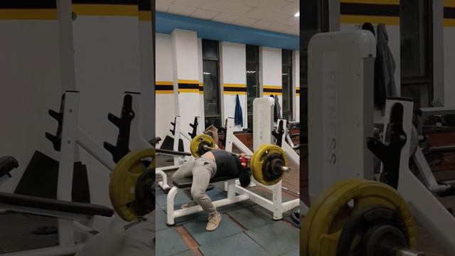 OMW to a 160 kg aka 352 lbs Natty Bench Press смотреть онлайн