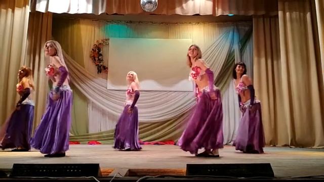 Коллектив восточного танца "Феерия" г.Алчевск №2 смотреть онлайн