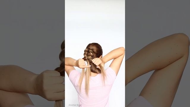 ? EASY DIY Elegant Hairstyle that everyone can create ? Hairstyles for the Holidays смотреть онлайн