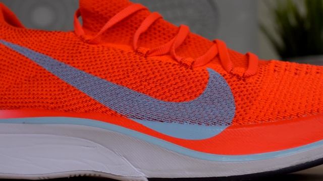 Nike Vaporfly 4% Flyknit Review смотреть онлайн