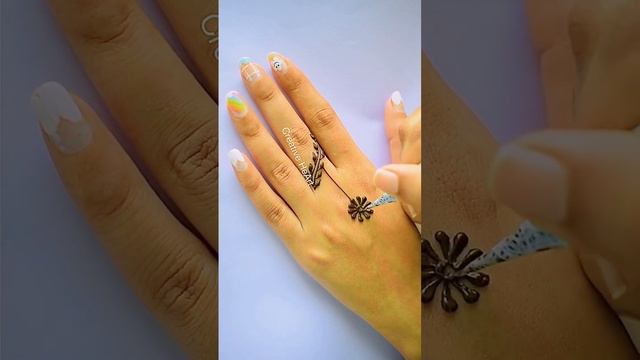Ring Mehndi Design ? #mehndidesign #youtubeshorts #shorts | Creative HeArt смотреть онлайн
