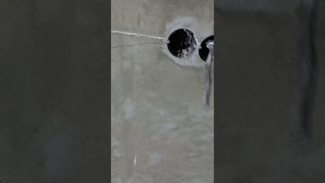 Сделал подляну электрикам