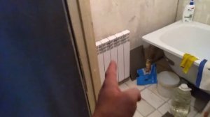 Установили радиатор вместо полотенцесушителя в ванной комнате