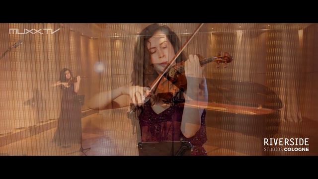 'Ausencias' by Piazzolla - Emotional Violin and Piano Live Performance смотреть онлайн