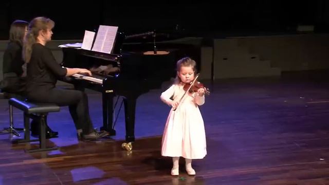 Minuet II (J.S Bach) смотреть онлайн