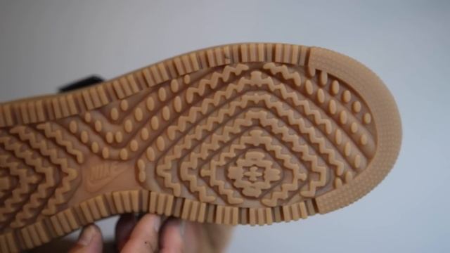 NIKE AIR FORCE 1 GORE-TEX BOOT Review & On Feet! смотреть онлайн