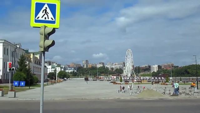 Красная площадь. Перекладывают плитку. Чебоксары. 17 июля 2020 смотреть онлайн