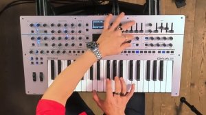 Roland Gaia 2 Unboxing & Demo