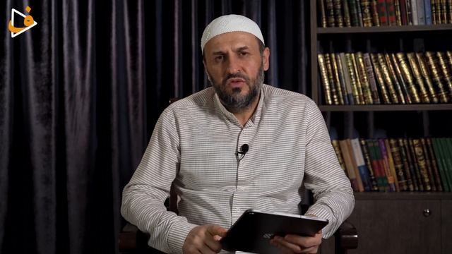 Нижняя часть подбородка женщины в намазе и вне него / Саадуев М-Расул смотреть онлайн