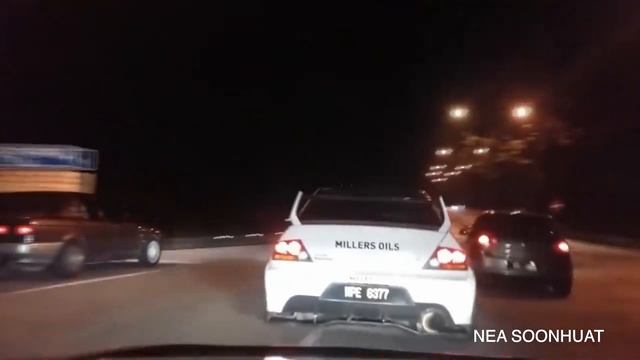 POCKETAUTO EP3 - EVO 9 VS HONDA CIVIC EK9 GENTING HIGHLAND TOUGE WANGAN | MALAYSIA #POCKETAUTO смотреть онлайн