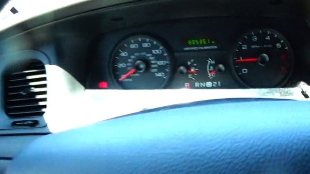 2007 Ford Crown Victoria P71 Startup, Walkaround, & Full Tour смотреть онлайн