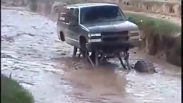 Застрял в пруду смотреть онлайн