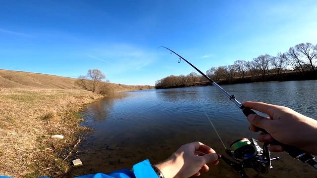 Рыбалка ранней весной | Ловля щуки и окуня на спиннинг | Микроджиг спас рыбалку смотреть онлайн