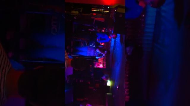 Smells like teen spirit We Sing Encore launch party Punk London. смотреть онлайн