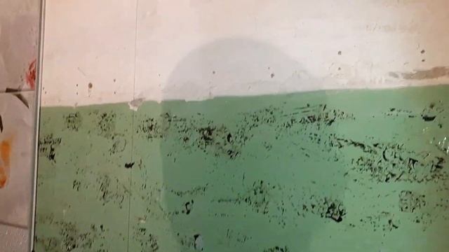 Как дешево и красиво отделать ванную .ПВХ панели крутим сразу на стены. Пошаговая инструкция. смотреть онлайн