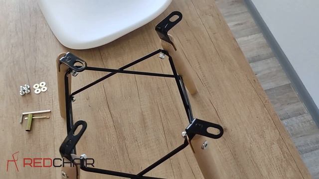 Сборка стула Eames Red Chair смотреть онлайн