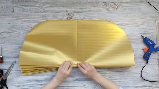 БЕСПЛАТНЫЙ МК БОЛЬШИЕ ТРОПИЧЕСКИЕ ЦВЕТЫ урок 4 ( ЛИСТ ПАЛЬМЫ ИЗ БУМАГИ) смотреть онлайн