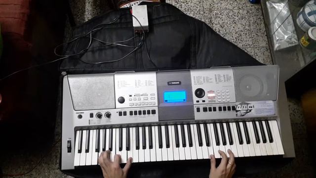 *EK AJNABI HASEENA SE* SONG IN SYNTHESIZER смотреть онлайн