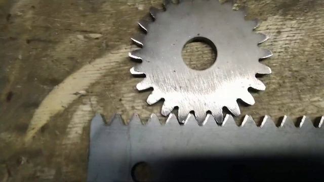 Шестерня и рейка вырезанные лазером смотреть онлайн