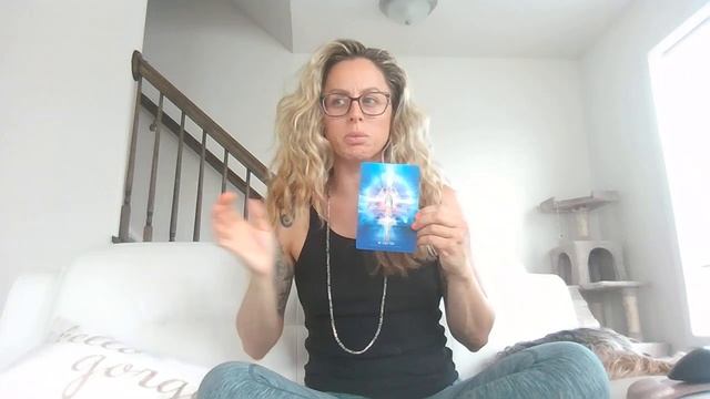 Brief Update. More Importantly SOMEONE NEEDS TO HEAR THIS!!!!! MASSIVE CHANNELED ORACLE CARD READIN смотреть онлайн