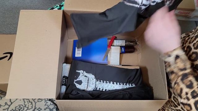 ПОТЕРЯННЫЕ ПОСЫЛКИ с АМАЗОН смотреть онлайн