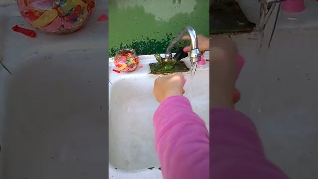 Как сделать водяную бомбочку? смотреть онлайн