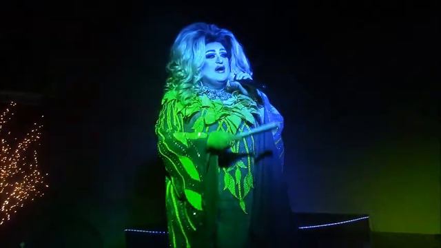 лети Frida Baks Burlesque Show 3 Mr Rudi 4 6 21 смотреть онлайн