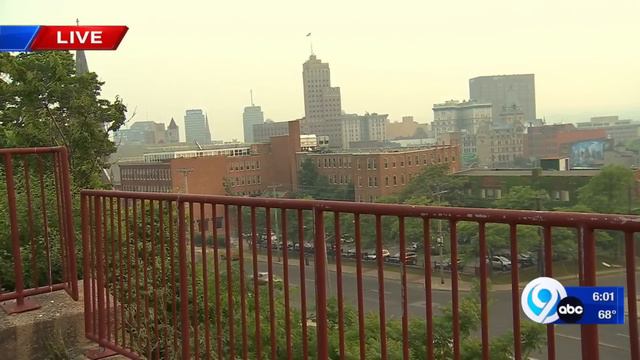 Wildfire smoke smothers Central New York смотреть онлайн