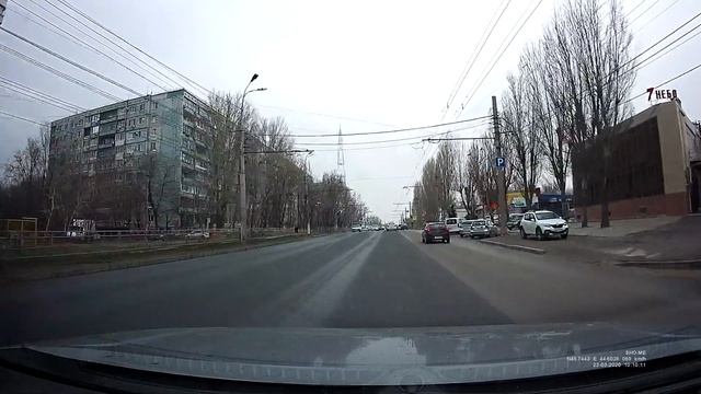 Видеорегистратор SHO-ME A12-GPS/GLONASS (дневное время ближе к вечеру город-трасса-пригород) смотреть онлайн