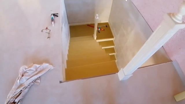 Обшивка металлокаркаса лестницы, лестница с поворотом на 180 через площадку. смотреть онлайн