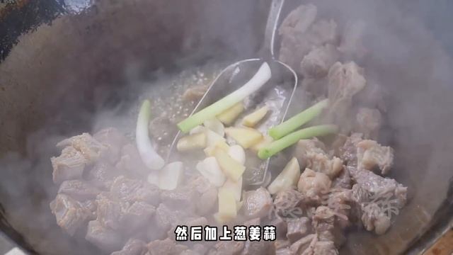 小雨帶女兒逛超市買牛肉，回來做番茄牛腩，女兒連吃兩大碗才過癮！ 【市民朱小雨】