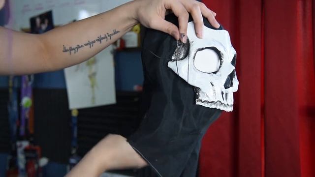 How to Make Ghost's Mask - Modern Warfare смотреть онлайн