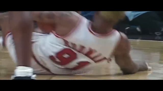 NBA Legends Explain why Dennis Rodman Was A MONSTER смотреть онлайн