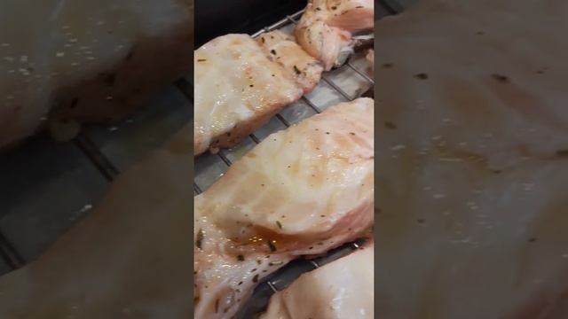 Рыбачим, Зубатку готовим. Вкусная но сложная рыба. Семейный Блог. Яна Графская смотреть онлайн