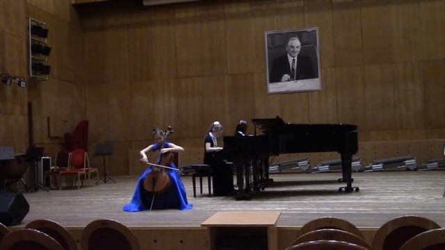 A. Nelk "Legend" by A. Ayvazyan, "the Georgian dance". смотреть онлайн