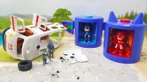 Видео для детей с новыми игрушками Герои в масках - Добрый Ромео!.mp4