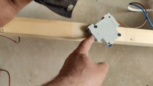 Коза для резки пенопласта, собираем на объекте лучковую пилу для резки пенопласта, быстро и просто