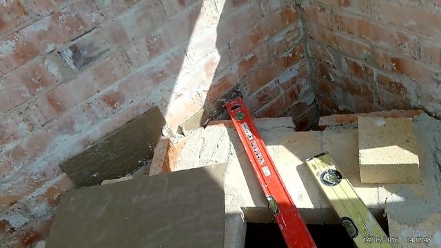 Угловая кирпичная печь, половина смотреть онлайн