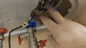 Как почистить БОЙЛЕР самостоятельно замена магниевого АНОДА водонагреватель Garanterm (Гарантерм)