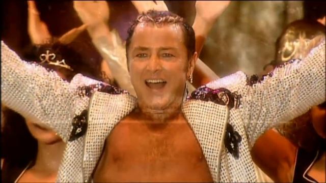 Michael Flatley Dances VICTORY (FULL) In Feet Of Flames Budapest